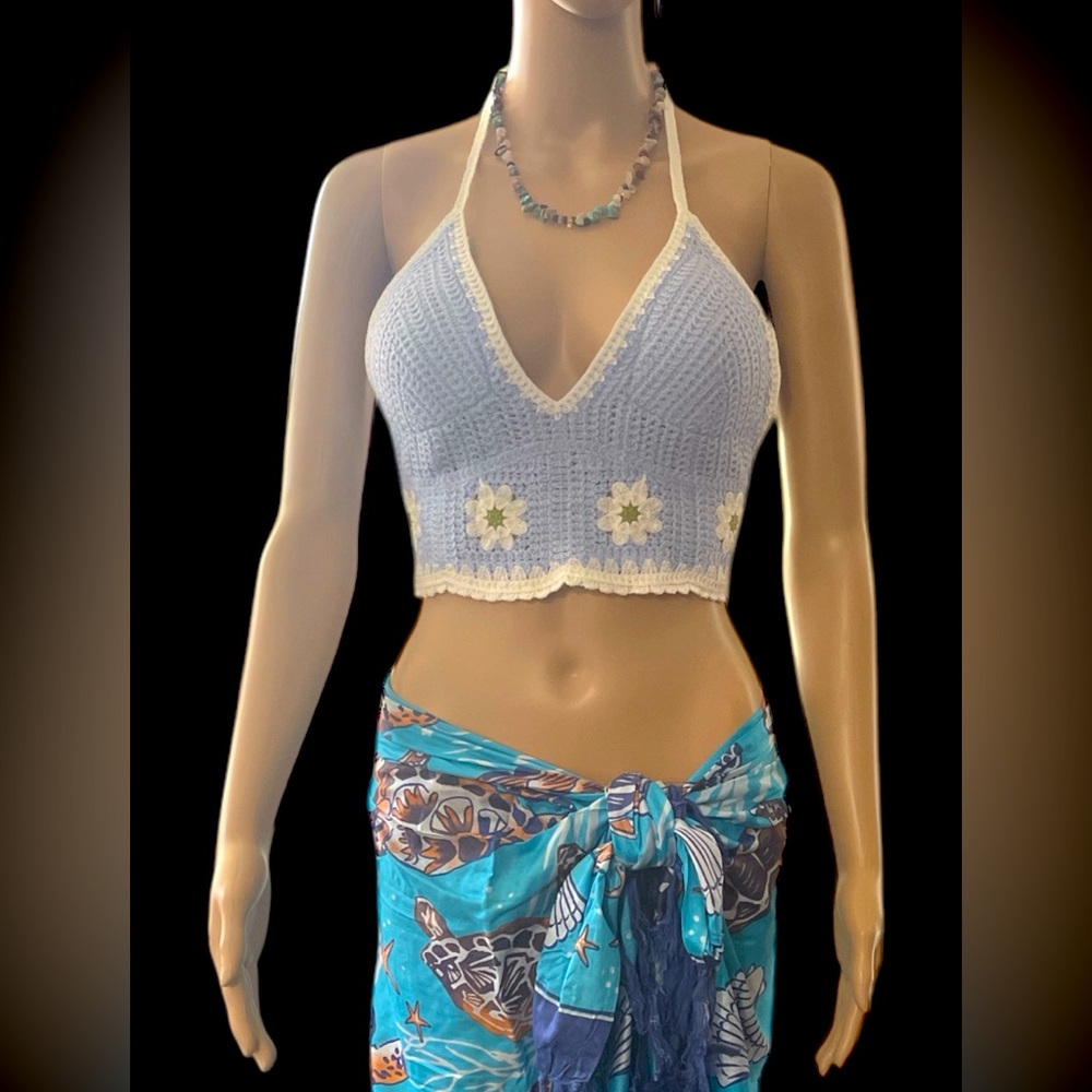 Chic Crochet Halter Top with Daisies plus Sarong !
